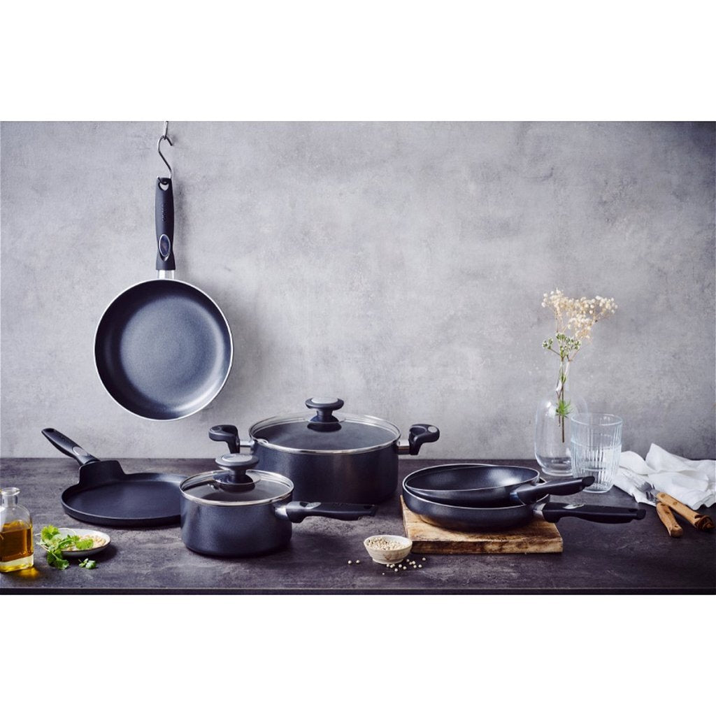 Beka Pro Induc Pannenkoekenpan 24 Cm Zwart