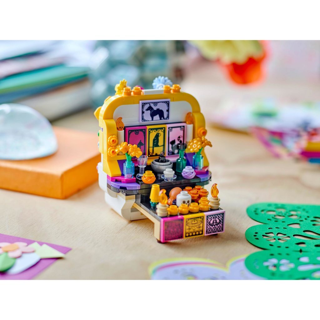 Lego Seasons And Occasions 40811 Altaar Van De Doden