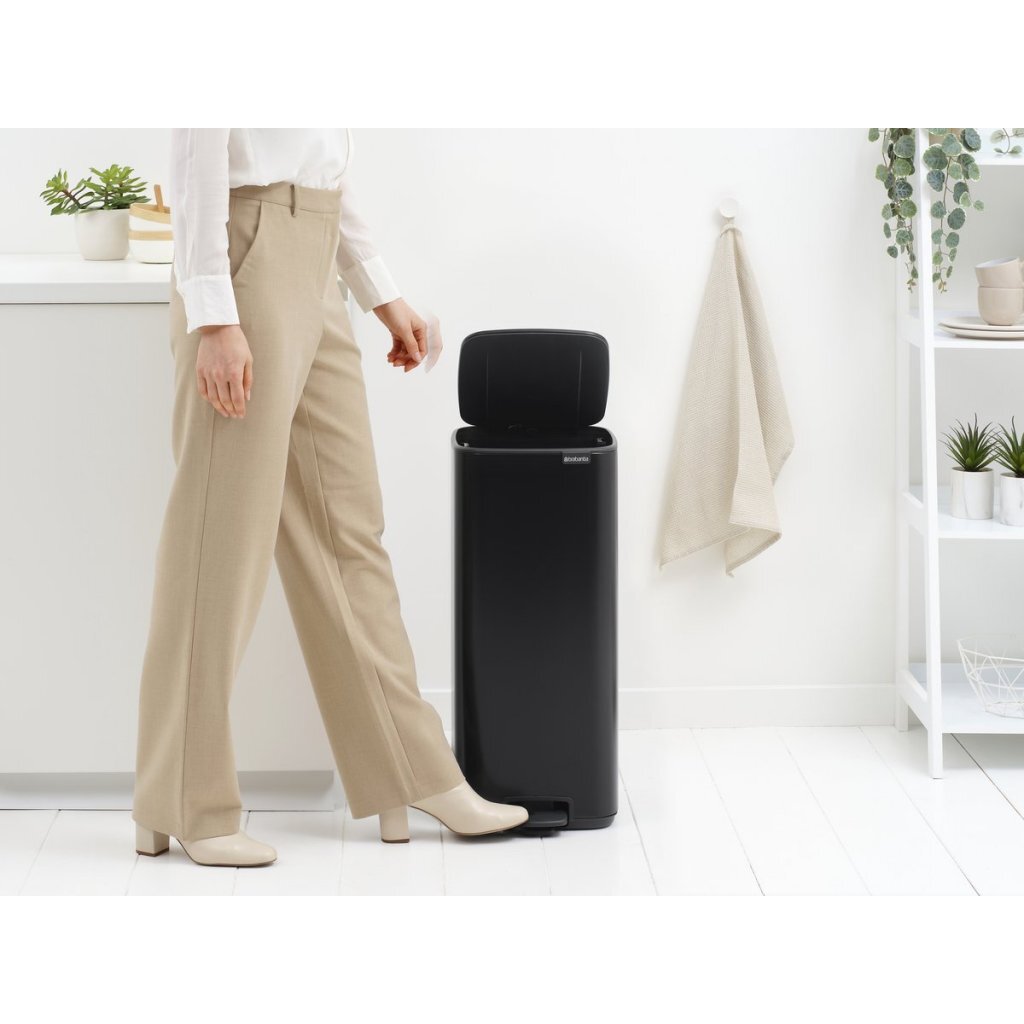 Brabantia Bo Pedaalemmer 30L Matt Zwart