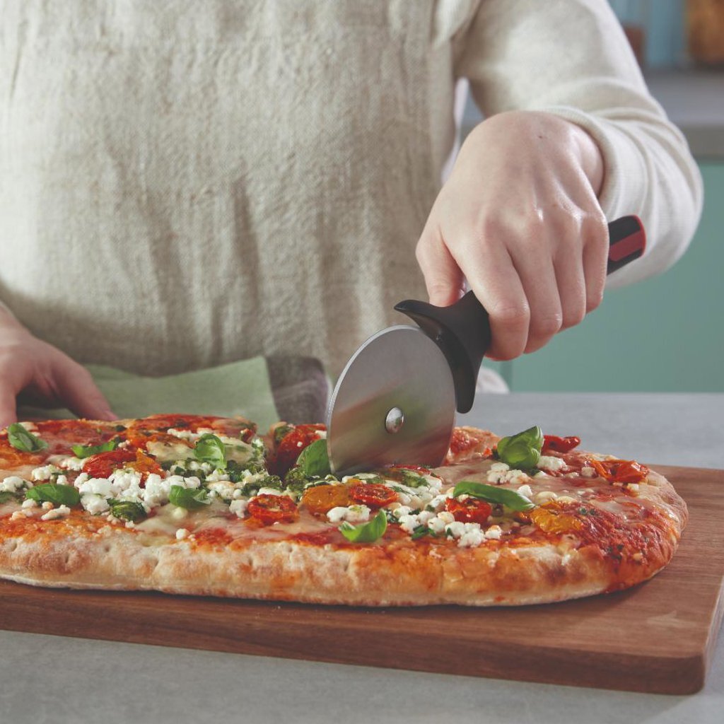 Richardson Sheffield Refinest Pizzasnijder Rvs/Zwart/Rood