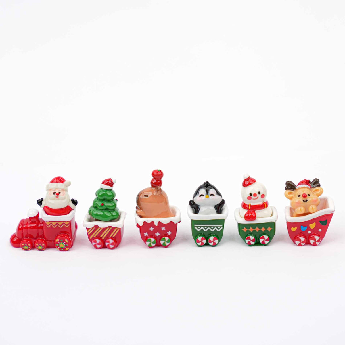 Mini Christmas Train Set - 12 Pcs - Miniature Figurines ↔ 1-3Cm