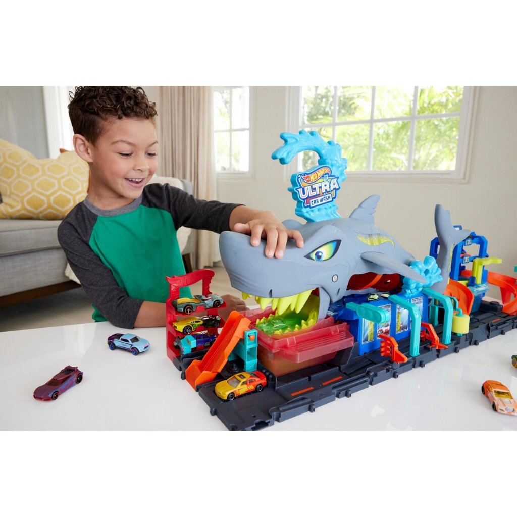 Mattel Hot Wheels City Ultra Shark Car Wash Speelset