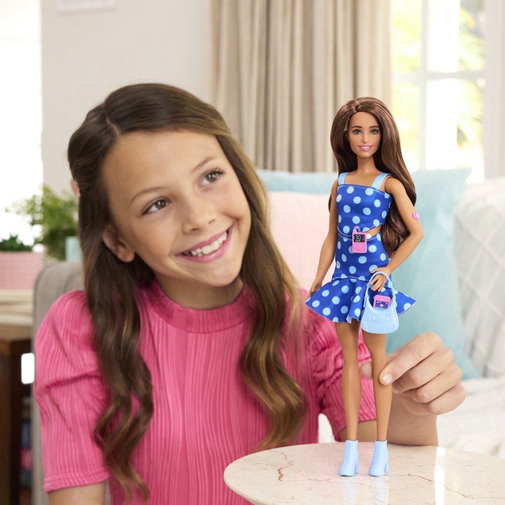 Barbie Fashionista Pop Blue Polka Dot