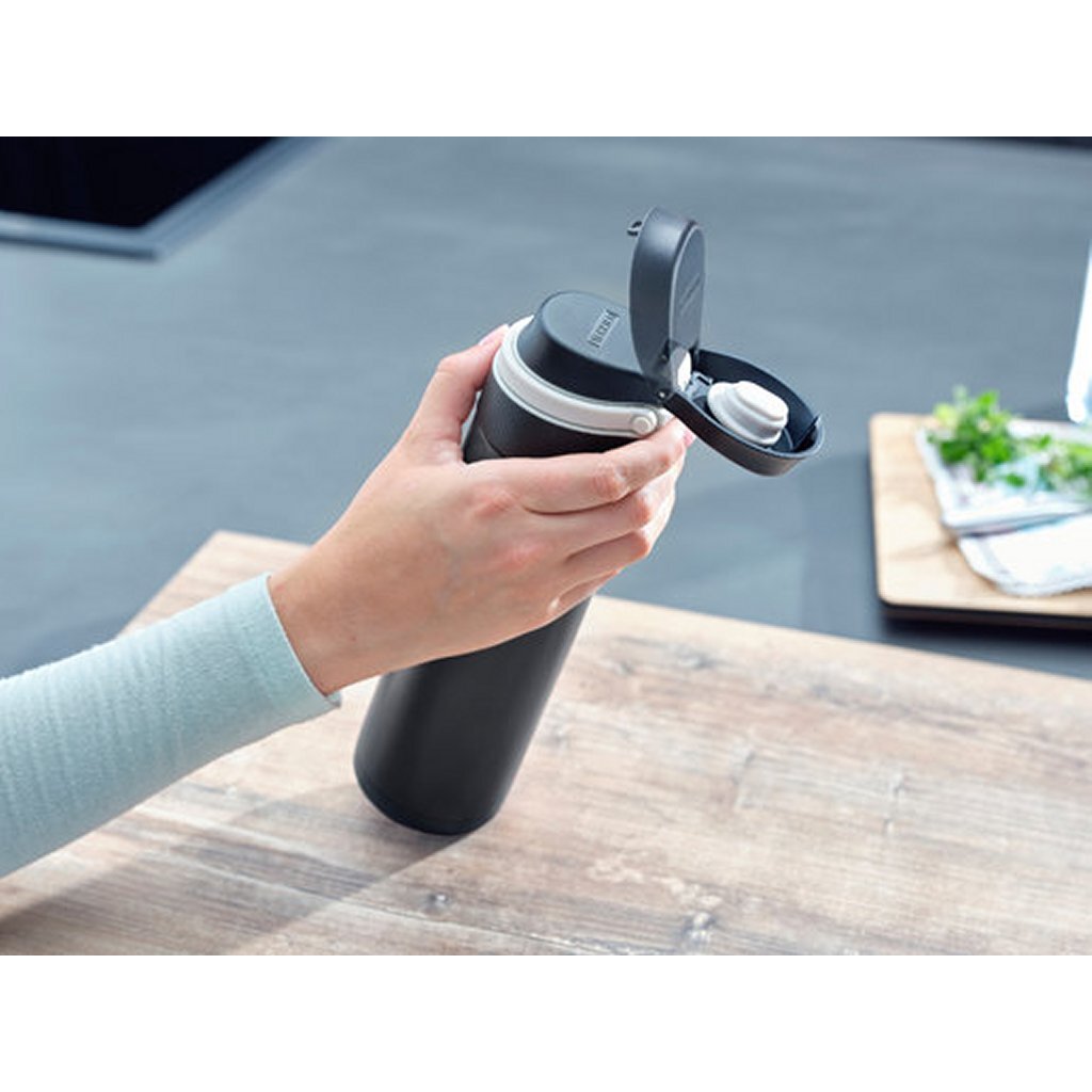 Leifheit 3271 Flip Isoleerbeker 600 Ml Zwart