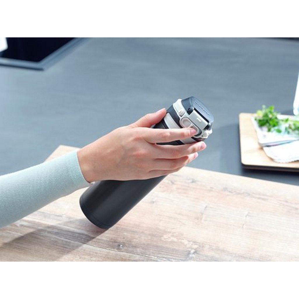 Leifheit 3271 Flip Isoleerbeker 600 Ml Zwart
