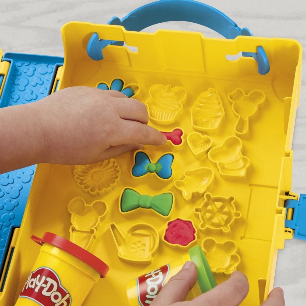 Play-Doh Disney Junior Shape A Story