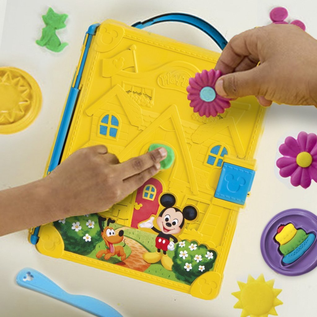 Play-Doh Disney Junior Shape A Story