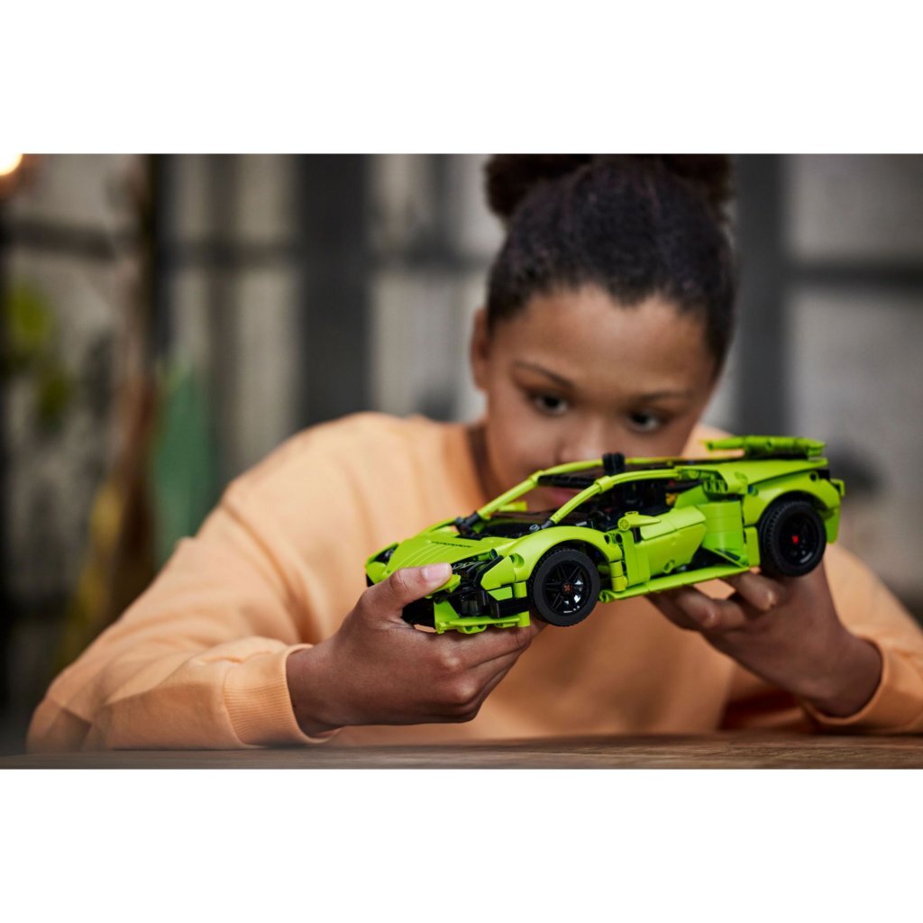 Lego Technic 42161 Lamborghini Hurac&Aacute;N Tecnica