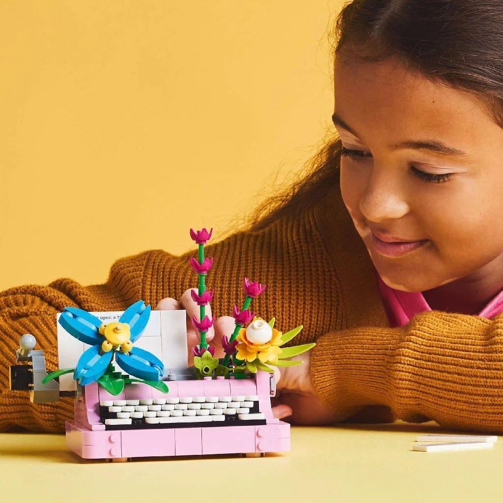 Lego Creator 31169 Typemachine Met Bloemen