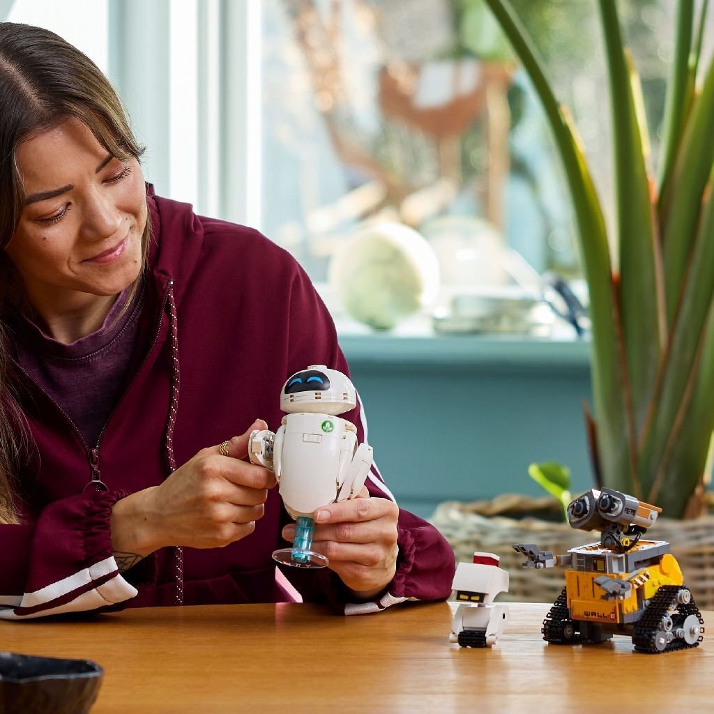 Lego Disney Pixar 43279 Wall-E En Eve