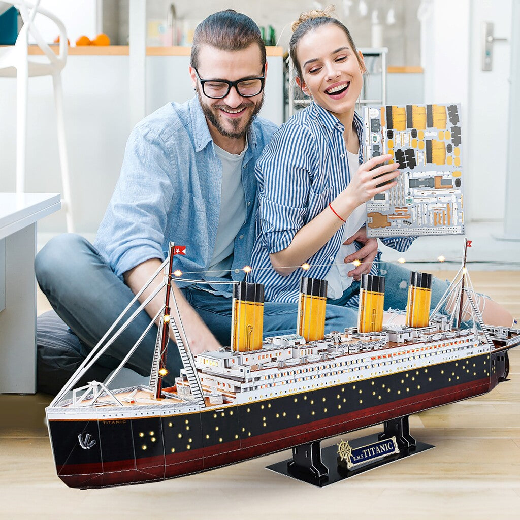 Cubic Fun 3D Led Puzzel Titanic 266 Stukjes