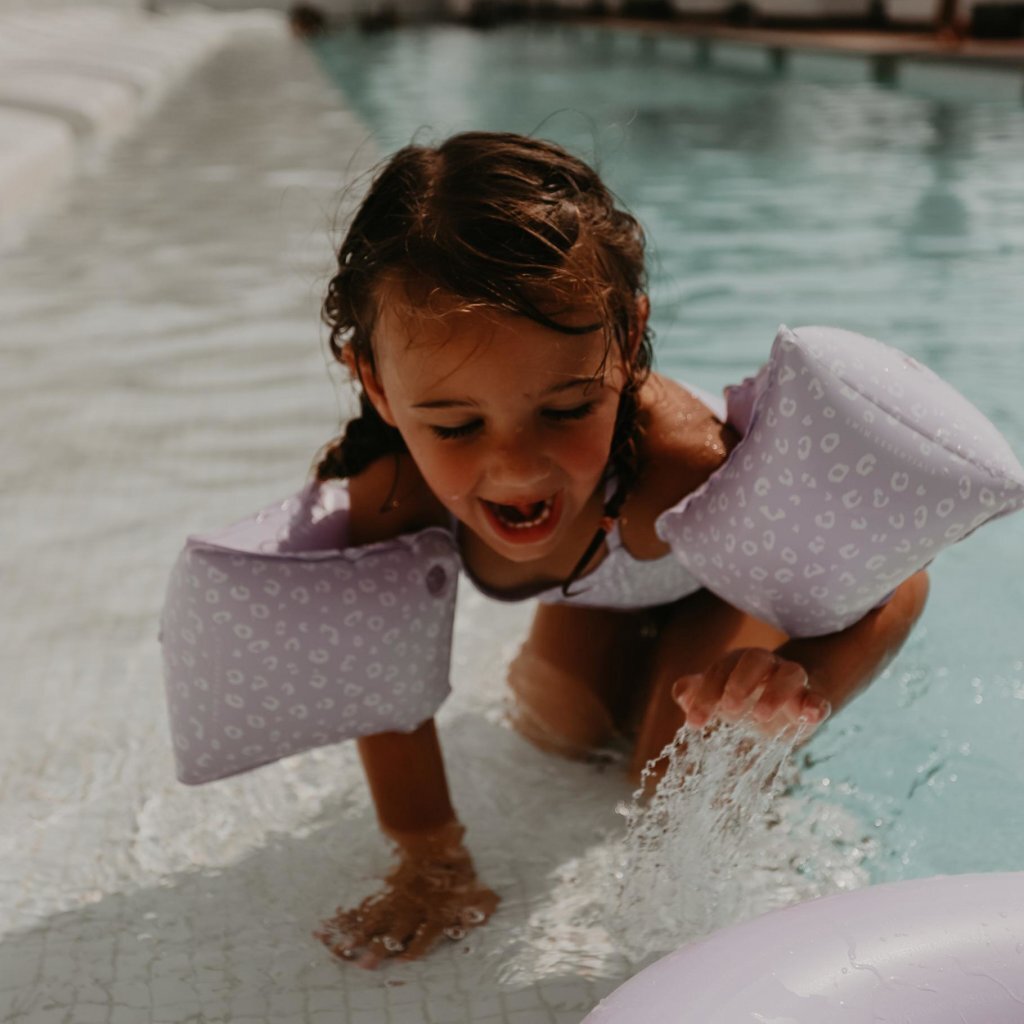 Overige Merken Swim Essentials Zwembandjes Luipaard 2-6 Jaar Lila