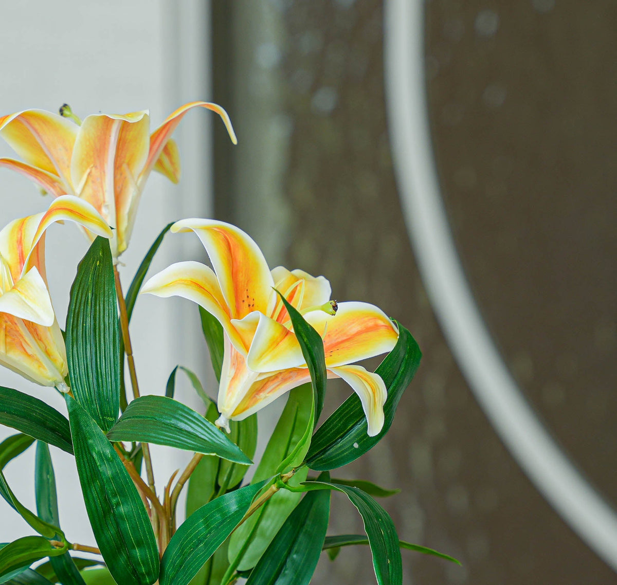 Lily In Pot - Yellow/Orange - Artificial Plant - ↑ 33 Cm