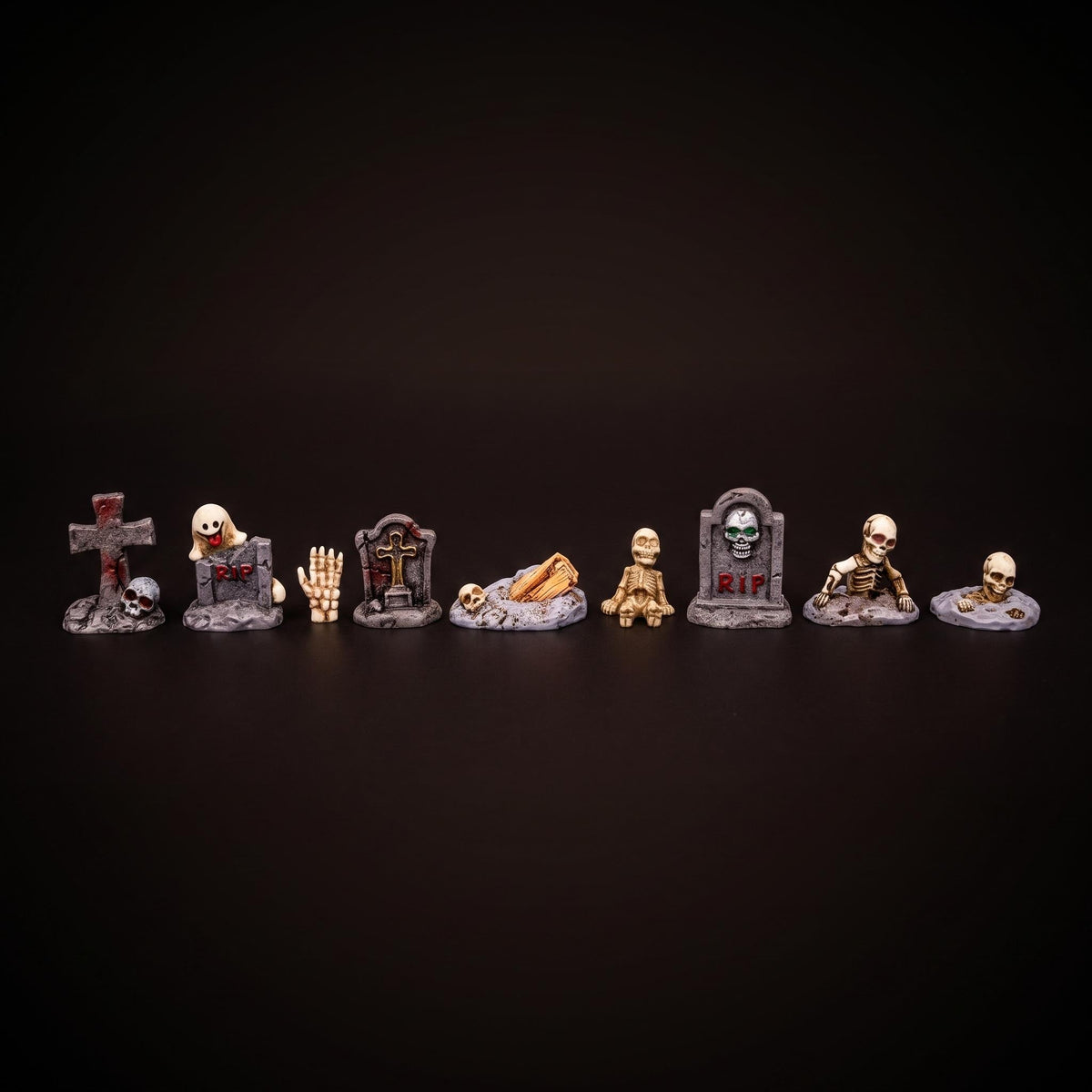 The Haunted Cemetery - 9 Pcs - Miniature Figurines - ↑ 1-3,5 Cm