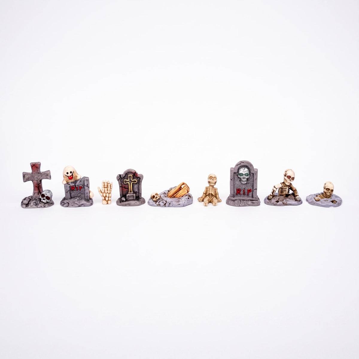 The Haunted Cemetery - 9 Pcs - Miniature Figurines - ↑ 1-3,5 Cm